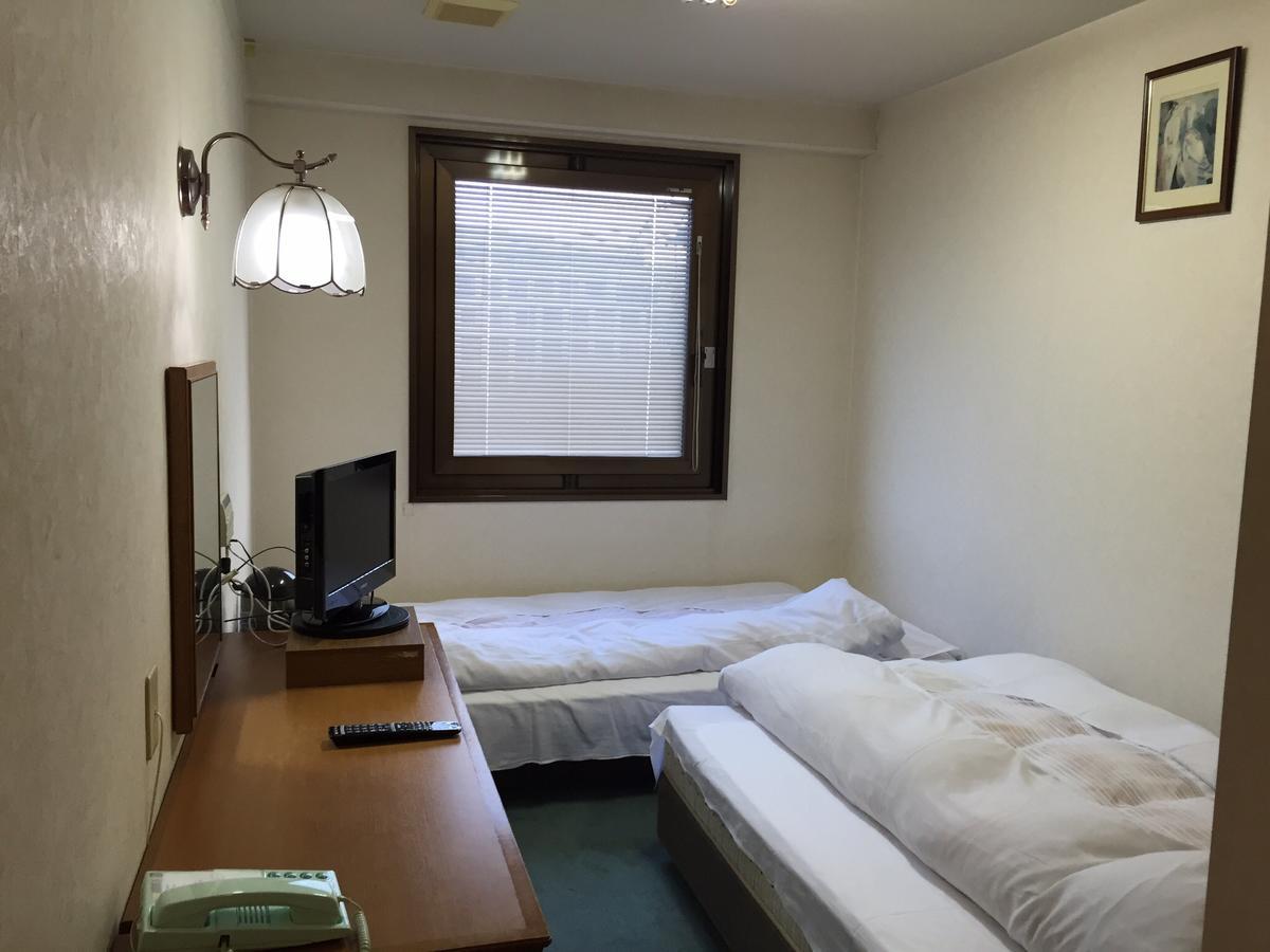Aoi Business Hotel Fukuyama Exterior foto